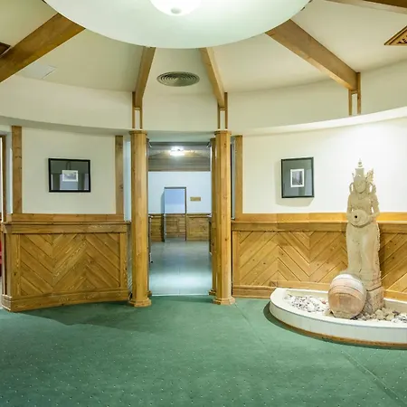 Luxury Pirin Golf & Country Club