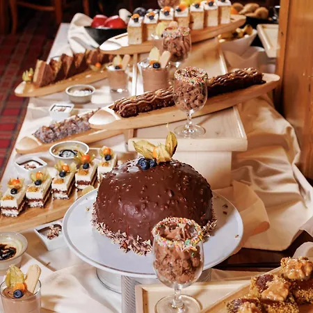 Luxury Pirin Golf & Country Club Chalet *