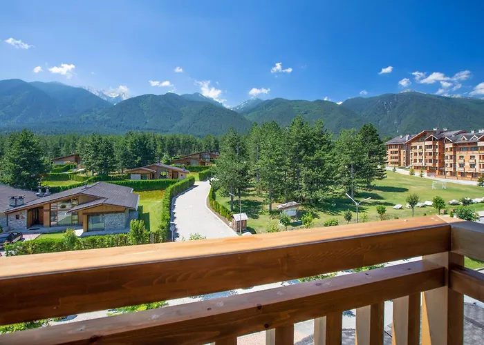 Luxury Pirin Golf & Country Club Chalet Bansko